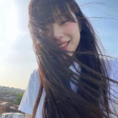 黑夜皓齿